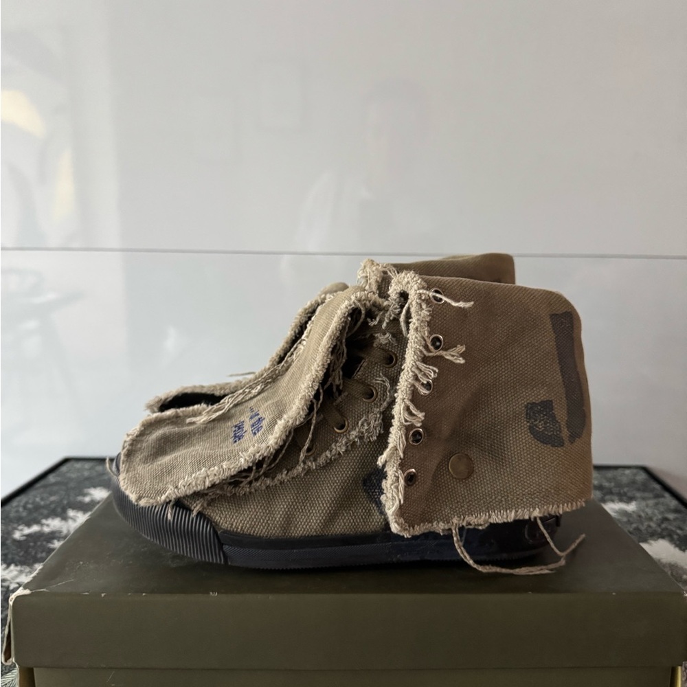 For The People Canvas Versatile Shoes